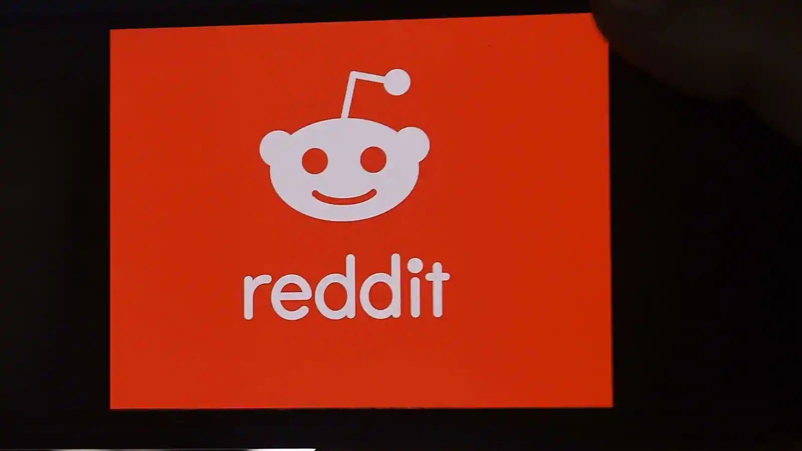 Reddit documents confidentially opens to people